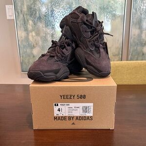 Adidas Yeezy 500 Utility Black